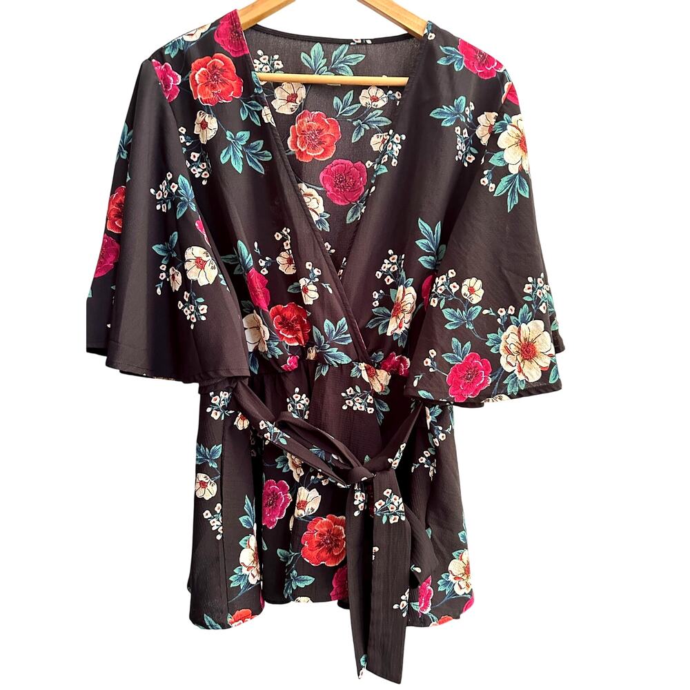 Milumia Women's 3X Floral‎ Blouse with attached belt